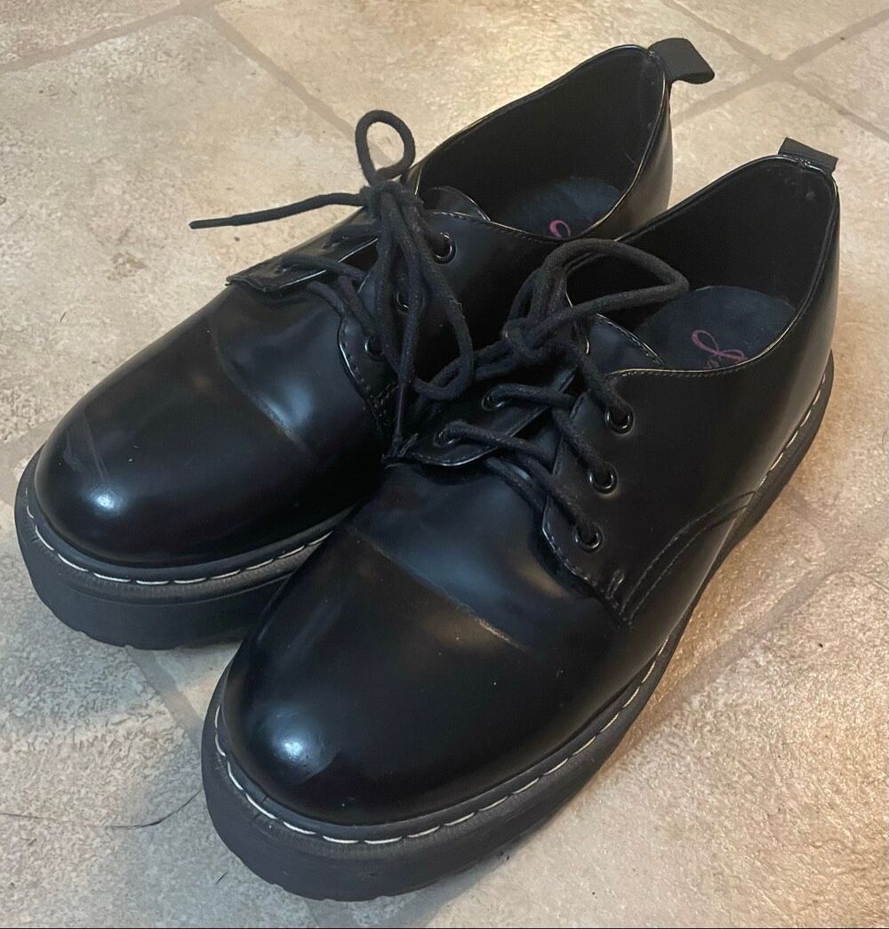 Jellypop Ominous Black Platform Oxfords 8.5 Women’s